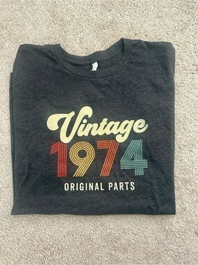 Vintage 1974 Retro Graphic Tee